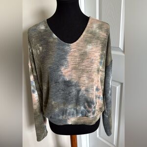 Tie-Dye Women's Light Weight Top Sz M